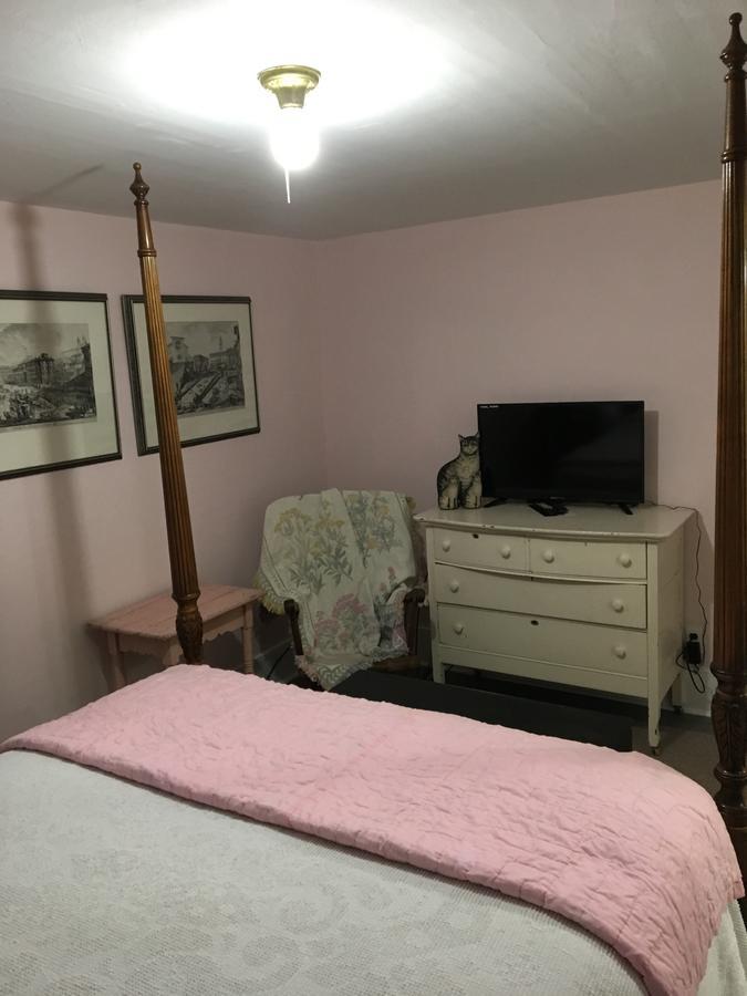 Bed and Breakfast Hummingbird Hill à Stoddard Chambre photo